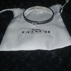 F39599 Coach Silver Hinged Bangle Iconic Glitter